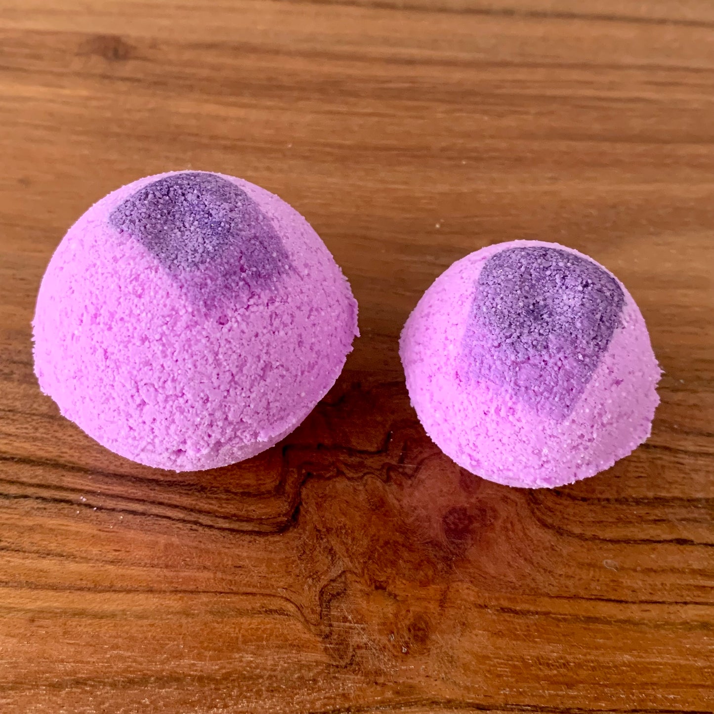 Black Raspberry Vanilla Bath Bomb