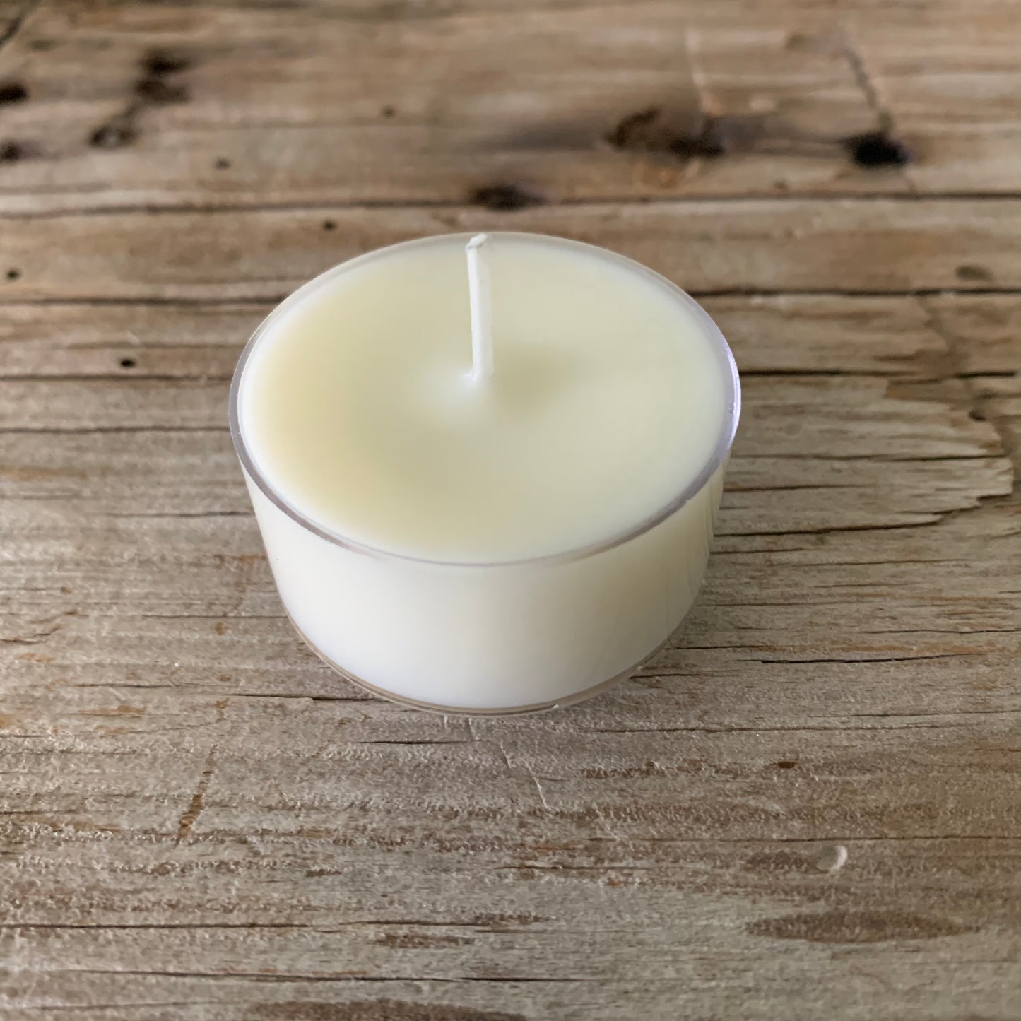 Natural Soy Tea Lights - Tub Loves