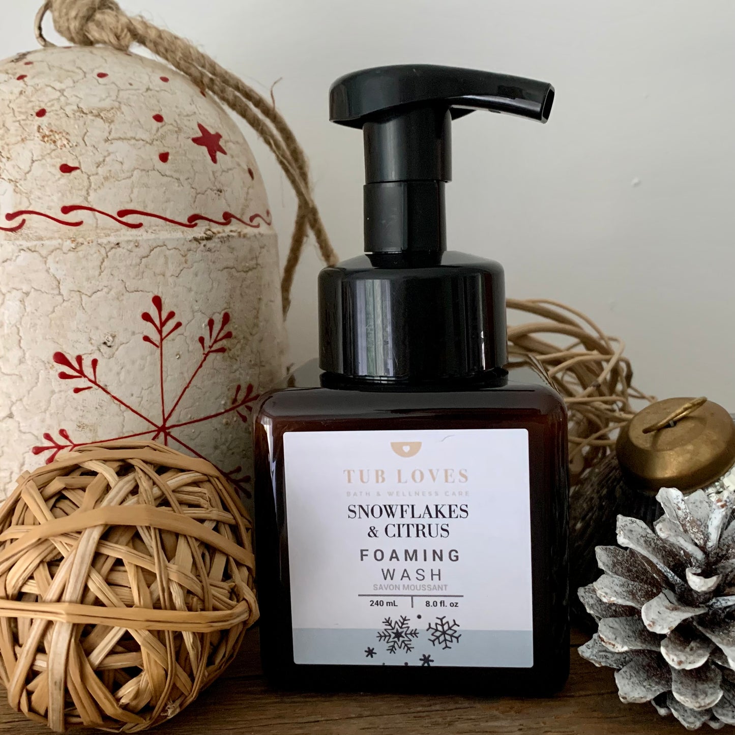 Snowflakes & Citrus Foaming Wash