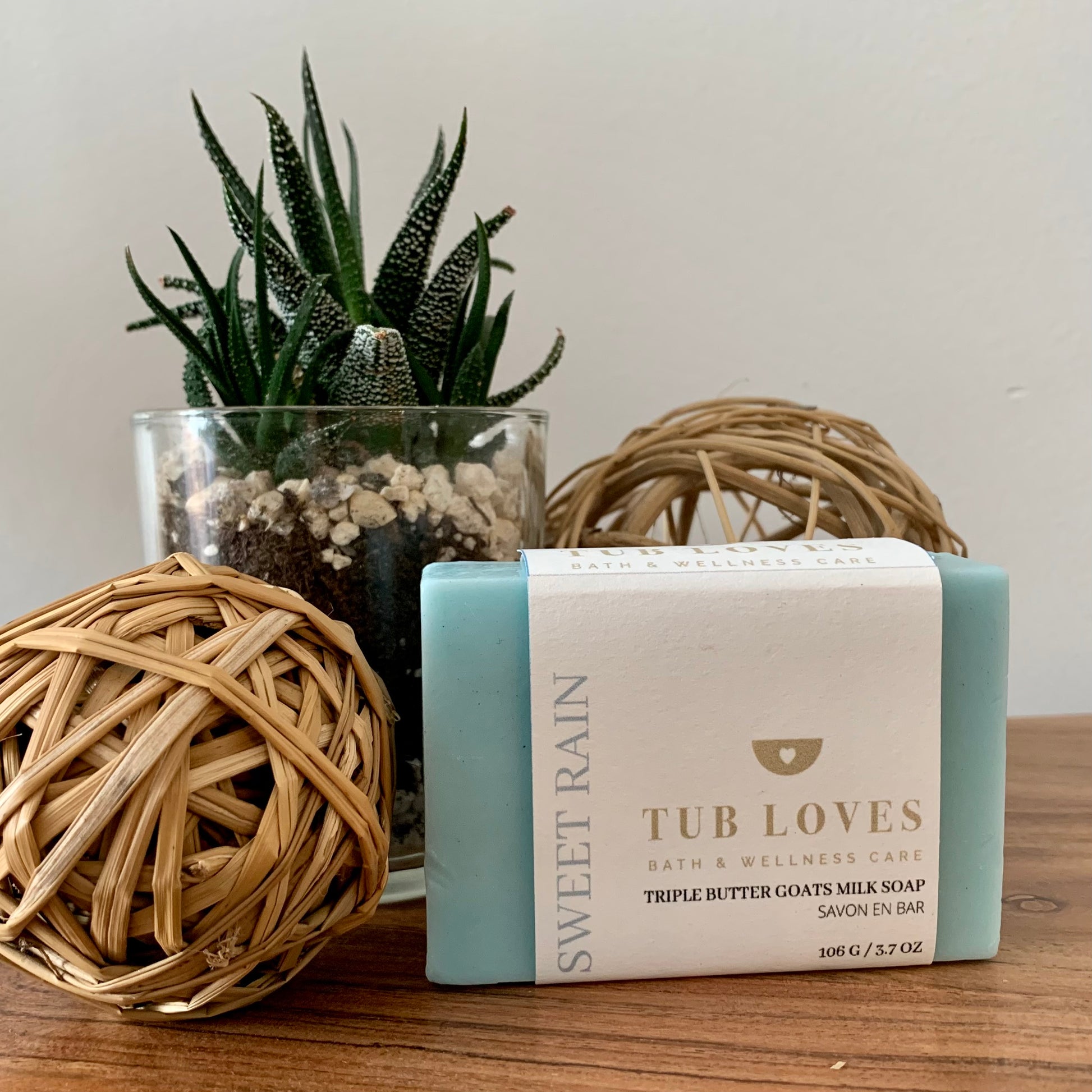 Sweet Rain - Goats Milk Soap Bar - Tub Loves