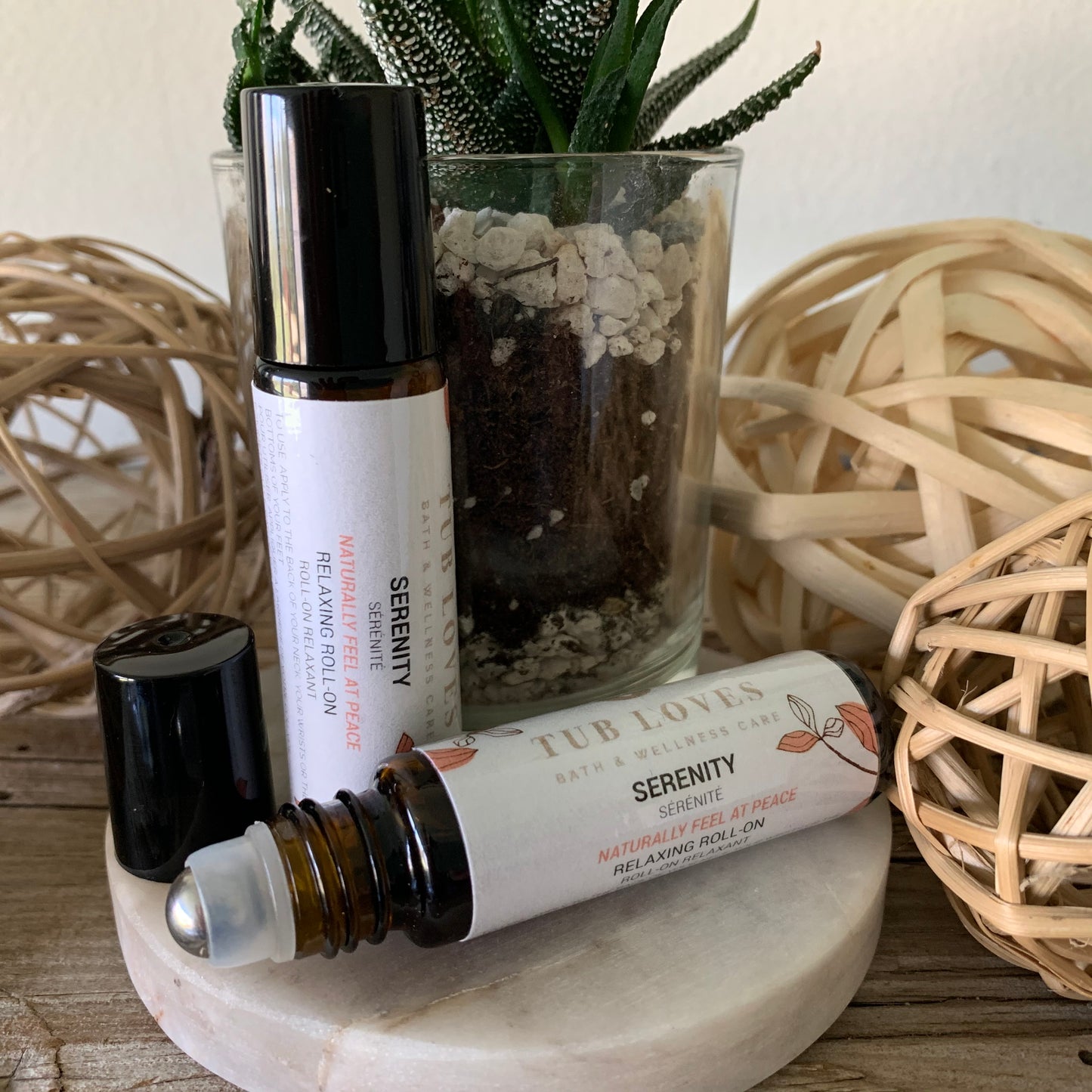 Serenity Pure Oil Roll-On - Tub Loves